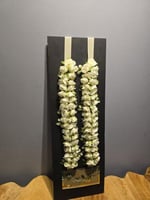 عقد ورد صناعي رقم AAQ0374