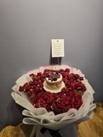 باقة تخرج ورد طبيعي AAQ0380