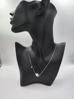 سلسلة نسائية