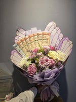 باقة ورد تغليف فراشة AAQ0307