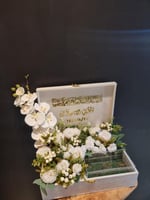 بوكس مهر ورد صناعي مع الكتابة رقم المنتج A3339