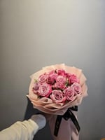 باقة ورد 16 وردة جوري - رقم المنتج AAQ0415