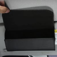 علبة نظارات على الشماسية