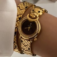 La panthere ذهبي اسود