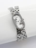 ساعة نسائي فضي