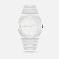 ساعة رجالية بيضاء كاربون ابيض