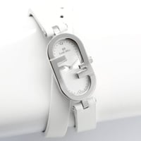 ساعة نسائية مستطيلة ابيض و فضي