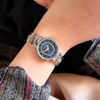 ساعة حريمي كاجوال فضي