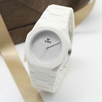 ساعة رجالية كاربون ابيض