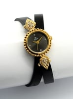 ساعة نسائية فخمة