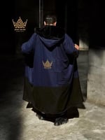 اسود مع كحلي