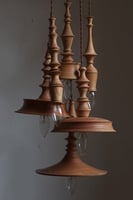 إضاءة معلقة خشبية