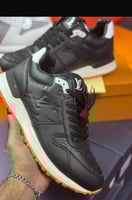 حذاء LV اسود