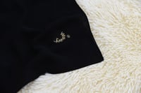 ذهبي مع اسود