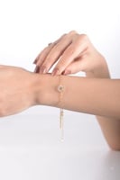 أسوارة نسائية لون ذهبي من لادون