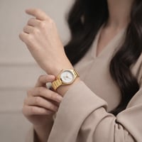 ساعة نسائية من لادون بلون ذهبي