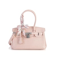 شنطة نسائية لون وردي من لادون