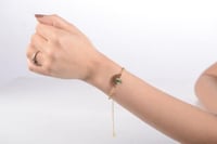 أسوارة نسائية لون ذهبي من لادون