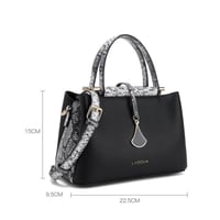 شنطة نسائية لون أسود من لادون