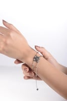 أسوارة نسائية لون فضي من لادون