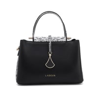 شنطة نسائية لون أسود من لادون