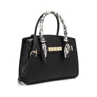 شنطة نسائية لون أسود من لادون