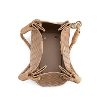 شنطة نسائية لون كاكي من لادون