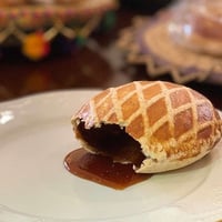 كليجا ملكي بالدبس من ريفي