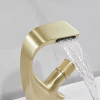 خلاط مغسله ذهبي مطفي