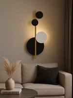 ابليك جداري مودرن – تصميم فني هندسي – 3 إضاءات – أ...