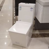 كرسي حمام افرنجي ابيض مقاس 25