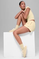 Alo Yoga Sunset Sneaker Core Candlelight Yellow