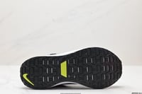 حذاء نايك زوم اكس Nike React x