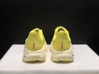 حذاء سنيكرز HOKA One One SKYWARD X