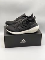 ADIDAS ULTRA BOOST 22