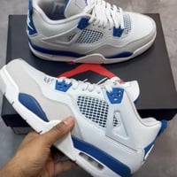 Air Jordan 4 "Military Blue"