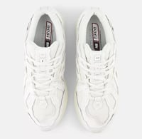 NEW BALANCE 1906D White