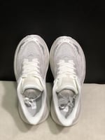 حذاء سنيكرز HOKA One One SKYWARD X