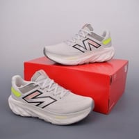 نيوبالانس 1080V13