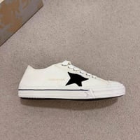 حذاء جولدن جوس Golden Goose