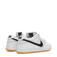 Nike SB Dunk Low "White Gum