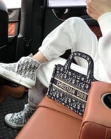 Converse x Dior seankers