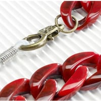 سلسلة نظارة من ايربورت