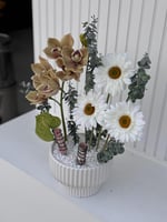 فازة بالورد