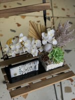 ستاند اكريلك