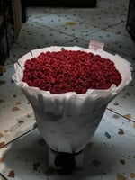 باقة جوري احمر عملاقة