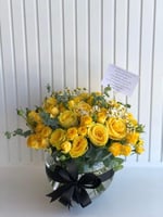 فازة بالورد