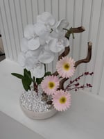 فازة بالورد