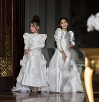 أبيض ورد جازار 3D