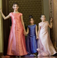 تصميم فاخر بعده ألوان ..